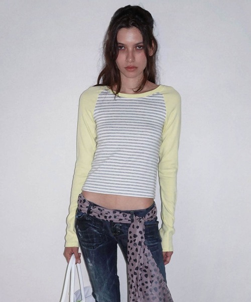 SCULPTOR(スカルプター)の「Striped Raglan Tee(Tシャツ/カットソー・レディース・カーキ/レッド/レモンイエロー・SMALL/MEDIUM/LARGE)」の3枚目の写真