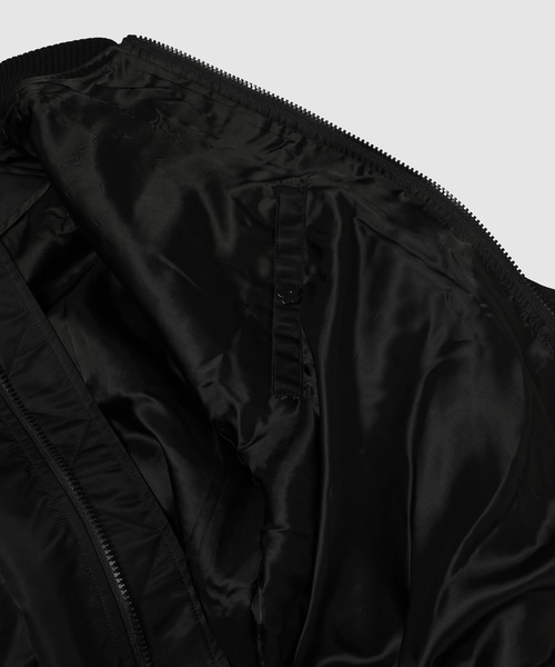 CECILIE BAHNSEN（セシリー バンセン）の「BOMBER JACKET WITH DRAPED BACK BOW（その他アウター・レディース・ブラック・6）」の9枚目の写真