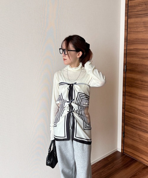 ISOOK(アイスー)の「【ISOOK / アイスー】シアーフライスタートルプルオーバー / シアートップス シアーカットソー シアーインナー ロンT 長袖 ボートネック レイヤード ZOZOTOWN限定(Tシャツ/カットソー・レディース・レッド/ネイビー/ホワイト・FREE)」の16枚目の写真
