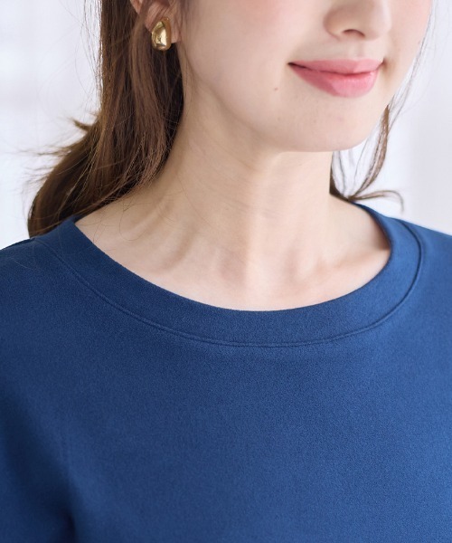 alotta(アロッタ)の「なめらか起毛袖金ボタンゆるトップス(Tシャツ/カットソー・レディース・モカ/ブラック/ボルドー/ブルー・LL/L/M)」の17枚目の写真