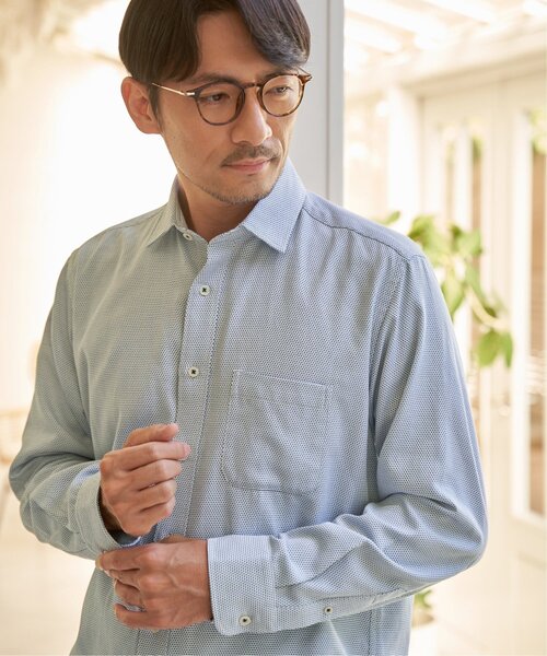 IKKA LOUNGE(イッカラウンジ)の「デニムライクスイスカラーシャツ【MonoMax × 小泉孝太郎】(シャツ/ブラウス・メンズ・ブルー/チャコール/グレー/ホワイト・S/M/XL/L)」の14枚目の写真