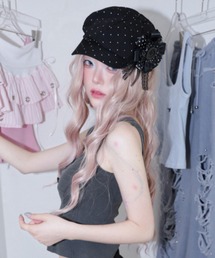 CHERRYQUIRI（チェリーキュリー）の「【CHERRYQUIRI】Soft Punk Rosette Newsboy Cap / 【チェリーキュリー】ソフトパンクロゼットニュースボーイコサージュキャスケットキャップ（キャスケット）」