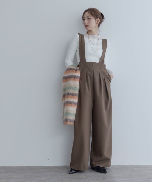 maviru(マヴィル)の「ハイウエスト タック サロペット(サロペット/オーバーオール・レディース・ブラウン系その他/ブラウン系その他2/ブラック/チャコール・M/L)」の4枚目の写真