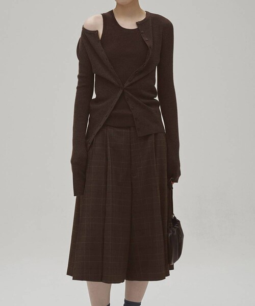TODAYFUL（トゥデイフル）の「[TODAYFUL/トゥデイフル]Silkwool Knit Cardigan/シルクウール ニットカーディガン（カーディガン/ボレロ・レディース・ブラウン/グレー/ホワイト・FREE）」の4枚目の写真