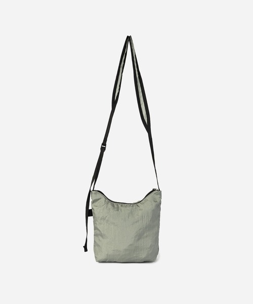 PHILMENT（フィルメント）の「PHILMENT x Saturdays NYC PH26-20 LF SACOCHE（ショルダーバッグ・メンズ・ホワイト/シルバー/ダークブラウン/ブラック・FREE）」の10枚目の写真