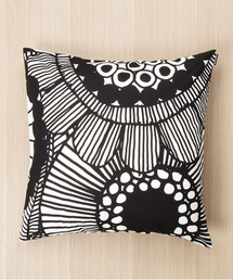 ▶︎新品未使用◀︎希少　マリメッコ　marimekko クッションカバー ▶︎新品未使用◀︎希少 マリメッコ marimekko クッションカバー