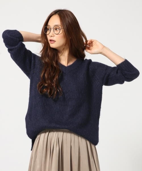 GLOBAL WORK（グローバルワーク）の「3GゲージモヘヤVチュニック/727798（ニット/セーター・レディース・ブルー/ピンク系その他/ネイビー/ライトグレー・MEDIUM/SMALL/LARGE）」の2枚目の写真