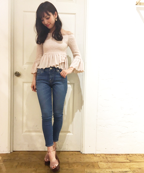 dazzlin（ダズリン）の「dazzlin ORIGINAL　Standard　SKINNY（デニムパンツ・レディース・インディゴブルー/ライトブルー・23inch/25inch/24inch）」の3枚目の写真