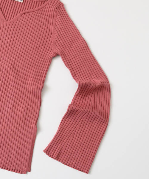 URBAN RESEARCH(アーバンリサーチ)の「 UR リブハートネックニット(ニット/セーター・レディース・オフホワイト/グレー/ピンク・FREE)」の4枚目の写真