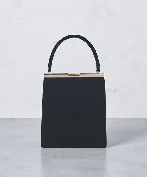 UNITED ARROWS（ユナイテッドアローズ）の「UPFM ベルベット クラスプ ハンドバッグ ◆（ハンドバッグ・レディース・ダークブラウン/ダークグリーン・FREE）」の3枚目の写真