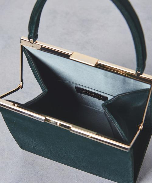 UNITED ARROWS（ユナイテッドアローズ）の「UPFM ベルベット クラスプ ハンドバッグ ◆（ハンドバッグ・レディース・ダークブラウン/ダークグリーン・FREE）」の8枚目の写真