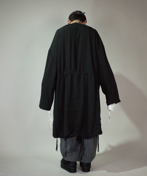 rovtski(ロフトスキー)の「rovtski 【ビッグシルエット】2WAYノーカラービッグモッズコート/7O17053115(モッズコート・メンズ・ブラック/ネイビー・FREE)」の9枚目の写真