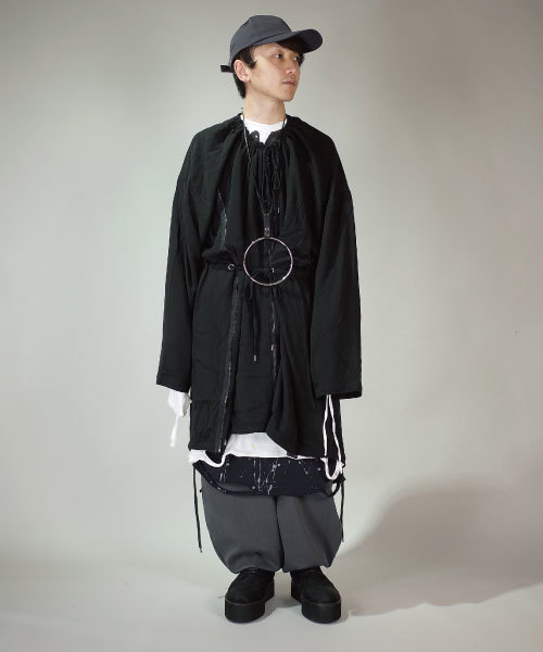 rovtski(ロフトスキー)の「rovtski 【ビッグシルエット】2WAYノーカラービッグモッズコート/7O17053115(モッズコート・メンズ・ブラック/ネイビー・FREE)」の10枚目の写真