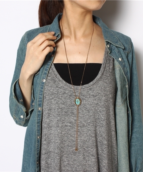 matelasse durer（マトラッセ デュレ）の「【matelasse durer】クロスチェーンループタイ（ネックレス・レディース・ピンク/ブルー・00）」の5枚目の写真