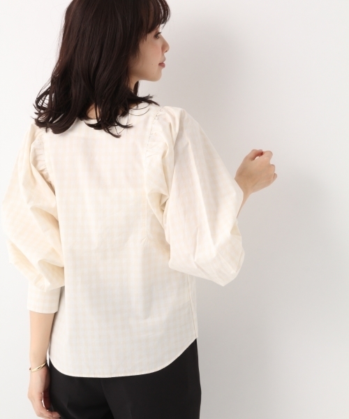 A part by（アパートバイ）の「【前後2WAY】CソデボリュームブラウスLS 780402（シャツ/ブラウス・レディース・ブラック/ブラウン/ライトグリーン/ナチュラル・FREE）」の5枚目の写真