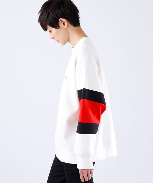 MONO-MART(モノマート)の「スーパービッグシルエット 袖ライン プリントプルオーバー(スウェット・メンズ・ホワイト/ブラック/ネイビー/グリーン・FREE)」の9枚目の写真