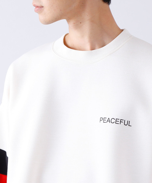 MONO-MART(モノマート)の「スーパービッグシルエット 袖ライン プリントプルオーバー(スウェット・メンズ・ホワイト/ブラック/ネイビー/グリーン・FREE)」の11枚目の写真