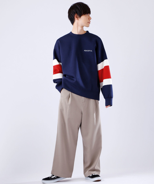 MONO-MART(モノマート)の「スーパービッグシルエット 袖ライン プリントプルオーバー(スウェット・メンズ・ホワイト/ブラック/ネイビー/グリーン・FREE)」の17枚目の写真