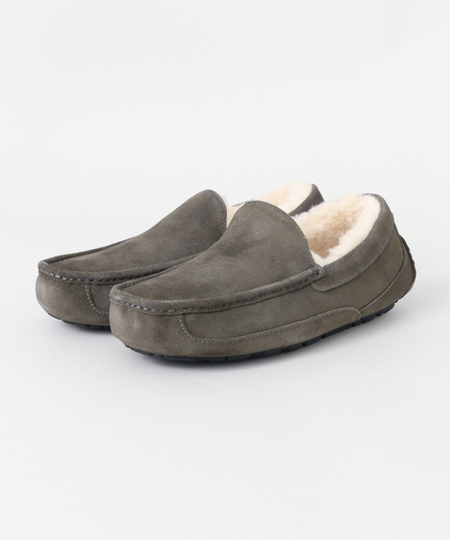 UGG（アグ）の「UGG　Ascot（その他シューズ・メンズ・チャコールグレー/ブラック系その他/ベージュ系その他・8/10/9）」の2枚目の写真