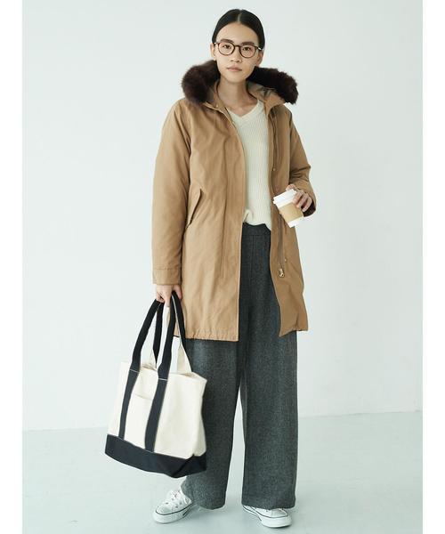 AMERICAN HOLIC（アメリカンホリック）の「VネックAラインニットプルオーバー　＊（ニット/セーター・レディース・ブラック/レッド/イエロー/グリーン/アイボリー/キャメル・FREE）」の12枚目の写真