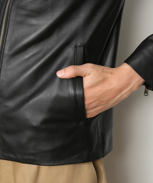 ADAM ET ROPE'（アダムエロペ）の「シングルレザーライダース