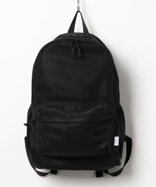 ADAM ET ROPE'（アダムエロペ）の「[cesse] バックパック(リュック)（バックパック/リュック・メンズ・ブラック/グレー/グリーン系その他・FREE）」の2枚目の写真