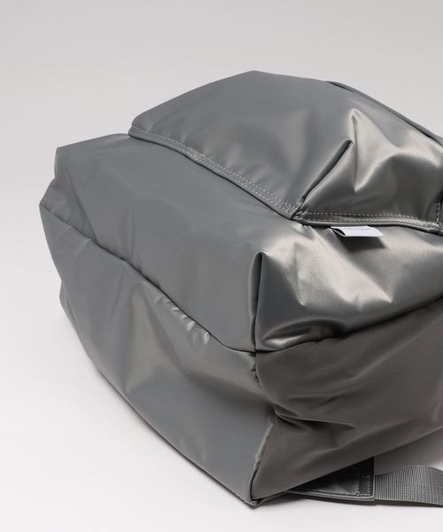 ADAM ET ROPE'（アダムエロペ）の「[cesse] バックパック(リュック)（バックパック/リュック・メンズ・ブラック/グレー/グリーン系その他・FREE）」の4枚目の写真