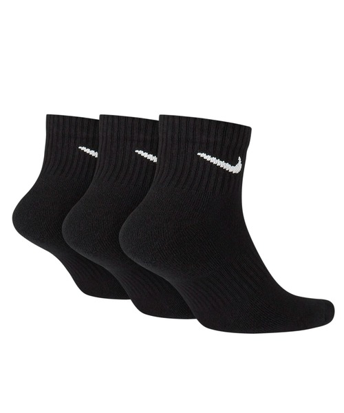 NIKE（ナイキ）の「NIKE ナイキ エブリデイ クッション アンクル トレーニングソックス (3足) / U NK EVERYDAY CUSH ANKLE 3PR sx7667-010（ソックス/靴下・メンズ・ブラック・23-25/25-27/27-29）」の2枚目の写真