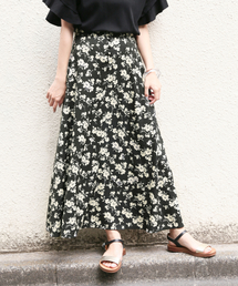 LOWRYS FARM | フラワーボタンＡラインスカート　844199(スカート)