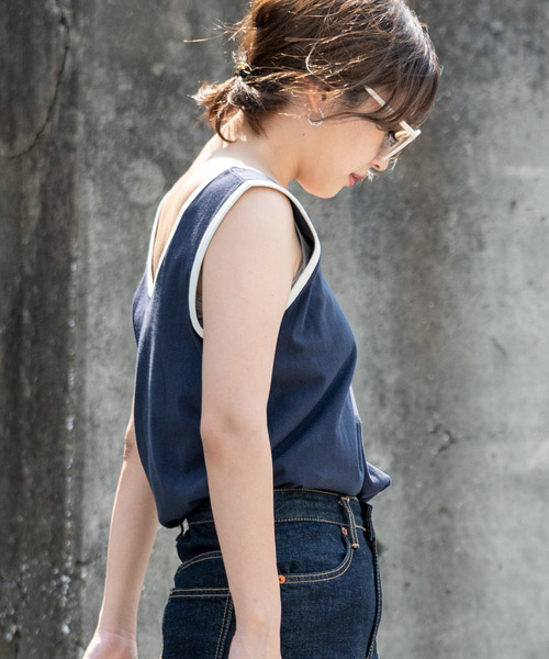 SIKI PRODUCT.(シキプロダクト)の「SIKI PRODUCT. Wオーバータンクトップ(タンクトップ・レディース・ネイビー/ホワイト・FREE)」の12枚目の写真