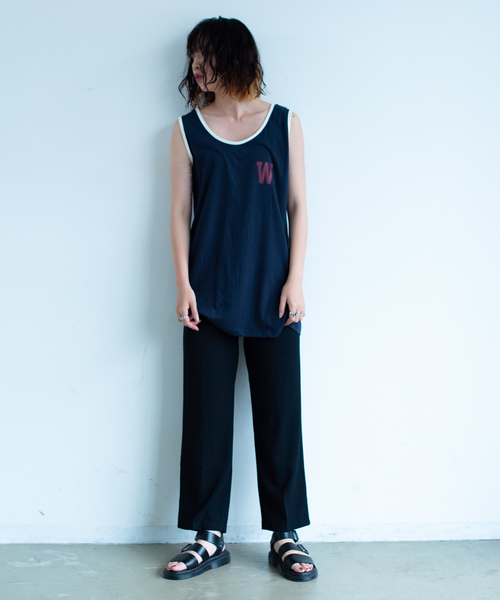 SIKI PRODUCT.(シキプロダクト)の「SIKI PRODUCT. Wオーバータンクトップ(タンクトップ・レディース・ネイビー/ホワイト・FREE)」の14枚目の写真