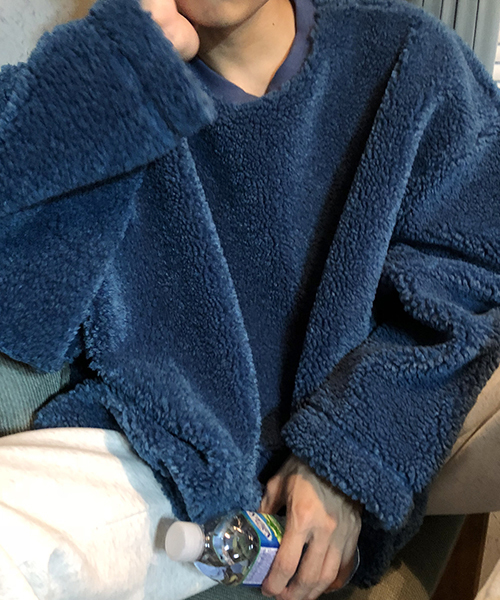 MASONPRINCE(メイソンプリンス)の「【MASONPRINCE】スーパービッグシルエット ボア サイドスリット スウェット(スウェット・メンズ・ブラック/ベージュ/ブルー・S/M/L)」の10枚目の写真