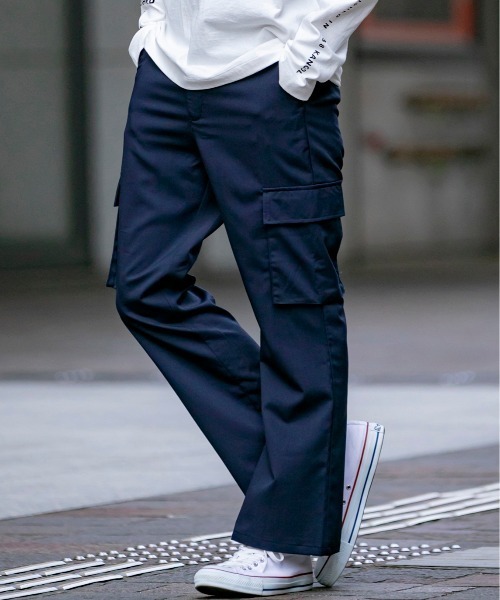 Beno(ビーノ)の「TRストレッチ フレア カーゴパンツ(その他パンツ・メンズ・グレー系その他2/グレー系その他/グレー/ブラック/ネイビー・LL/M/L)」の5枚目の写真