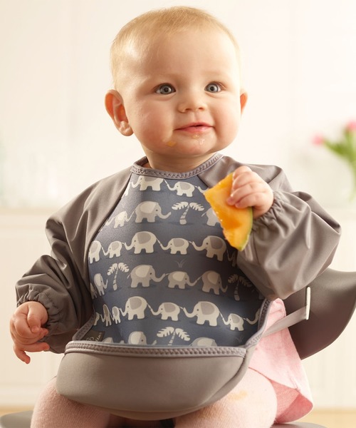 Bibetta（ビベッタ）の「【Bibetta / ビベッタ】 ラグランスリーブ付き ウルトラビブ（マグ/哺乳瓶/お食事グッズ・キッズ・その他1/その他/その他2/その他3・ONE SIZE）」の3枚目の写真