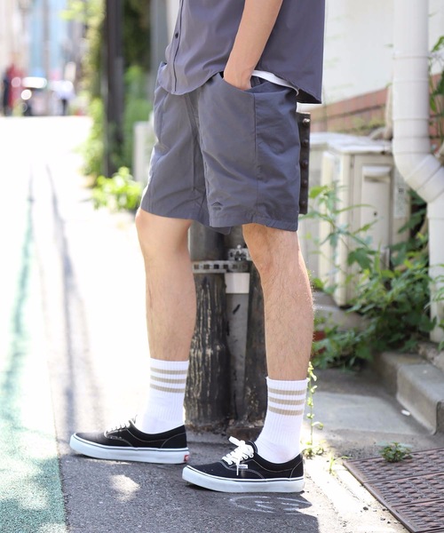 OUTDOOR PRODUCTS(アウトドアプロダクツ)の「【OUTDOOR PRODUCTS】ガーデンポケットショーツ ナイロンショーツ 大容量のサイドポケット(その他パンツ・メンズ・チャコールグレー/ブラック・SMALL/MEDIUM/LARGE/X-LARGE)」の5枚目の写真