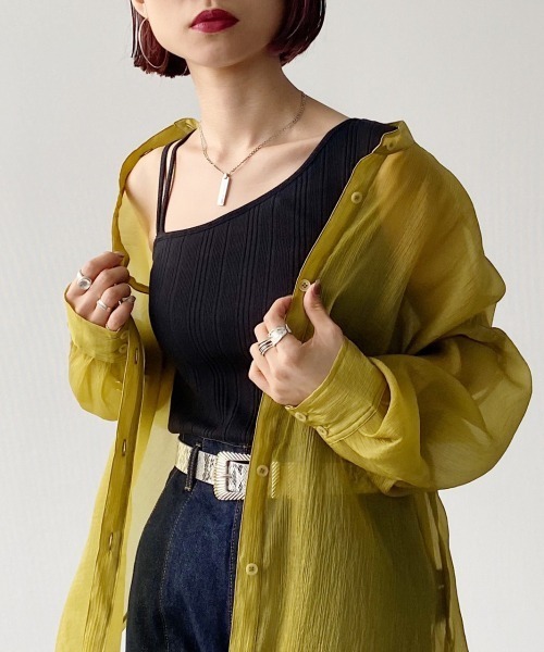 PAGEBOY(ページボーイ)の「シアーヨウリュウバンドカラーシャツ【ニュアンスカラーシャツ】(シャツ/ブラウス・レディース・ブラック/モカ/グレイッシュベージュ/イエロー系その他・FREE)」の17枚目の写真