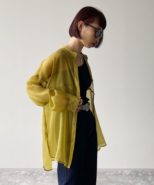 PAGEBOY(ページボーイ)の「シアーヨウリュウバンドカラーシャツ【ニュアンスカラーシャツ】(シャツ/ブラウス・レディース・ブラック/モカ/グレイッシュベージュ/イエロー系その他・FREE)」の18枚目の写真