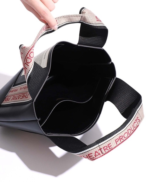 THEATRE PRODUCTS（シアタープロダクツ）の「【THEATRE PRODUCTS(シアタープロダクツ)】レザージャガードテープバッグS BL1911198（トートバッグ・レディース・ホワイト/ブラック・FREE）」の16枚目の写真