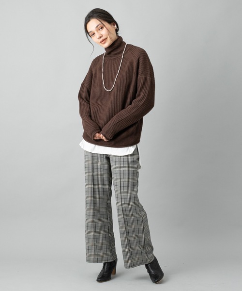 prose verse(プロズヴェール)の「《WEB限定》タートルネックニット ショートニット ロールネックニット チャンキーニット(ニット/セーター・レディース・ブラック/ブラウン/オフホワイト/キャメル・フリ-)」の10枚目の写真