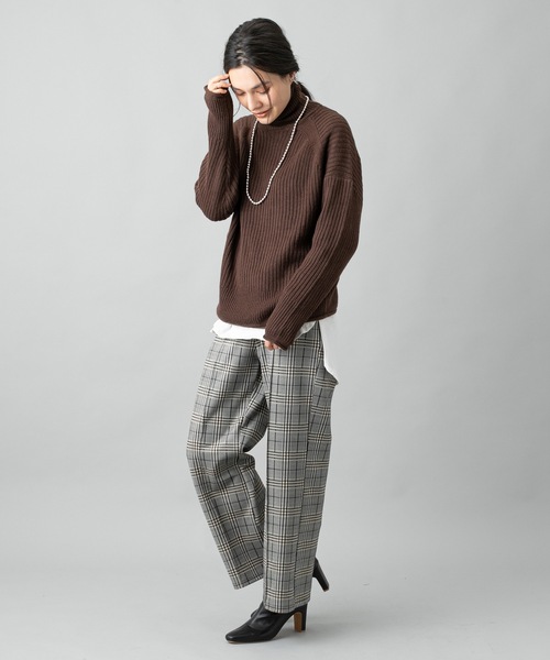 prose verse(プロズヴェール)の「《WEB限定》タートルネックニット ショートニット ロールネックニット チャンキーニット(ニット/セーター・レディース・ブラック/ブラウン/オフホワイト/キャメル・フリ-)」の11枚目の写真