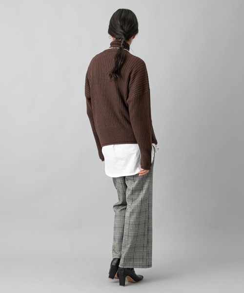 prose verse(プロズヴェール)の「《WEB限定》タートルネックニット ショートニット ロールネックニット チャンキーニット(ニット/セーター・レディース・ブラック/ブラウン/オフホワイト/キャメル・フリ-)」の12枚目の写真