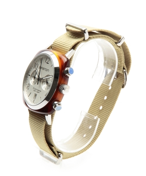 bpr BEAMS（ビーピーアール ビームス ）の「BRISTON / Chronograph Date トータスシェル（アナログ腕時計・メンズ・ホワイト/ブラック・ONE SIZE）」の19枚目の写真