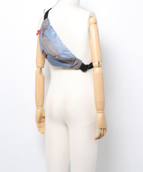 チチカカ（チチカカ）の「バイカラーボディバッグ（ボディバッグ/ウエストポーチ・レディース・チャコールグレー/オフホワイト/ブルー/グリーン/ライトパープル・FREE）」の13枚目の写真