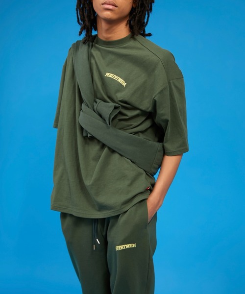 WHO'S WHO gallery(フーズフーギャラリー)の「【KOOKY'N/クーキー】カレッジTEE(Tシャツ/カットソー・メンズ・ホワイト/ライトグレー/ブラック/ネイビー/ブルー/グリーン・FREE)」の11枚目の写真