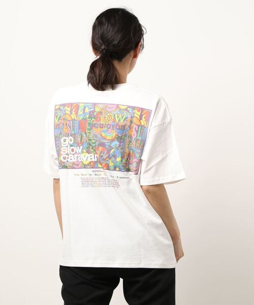 go slow caravan(ゴースローキャラバン)の「USA/C gscコンセプトカラー スクエアLOGOバックプリントゆったりTEE W(Tシャツ/カットソー・レディース・グリーン/ブラック系その他/ナチュラル/ブルー系その他/パープル系その他/サックスブルー系・FREE)」の10枚目の写真