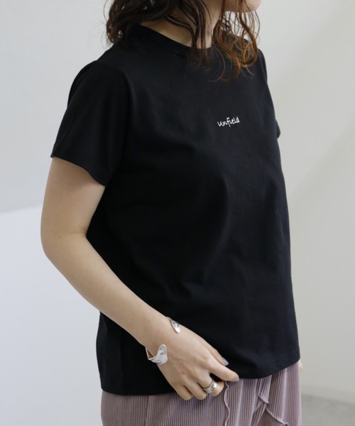 UNFIELD（アンフィールド）の「【UNFIELD unfieldロゴTシャツ】（Tシャツ/カットソー・レディース・ホワイト/ブラック・FREE）」の9枚目の写真