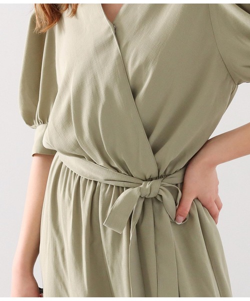 Alluge(アルージュ)の「パワーショルダーオールインワン(つなぎ/オールインワン・レディース・ブラック/オリーブ・FREE)」の8枚目の写真