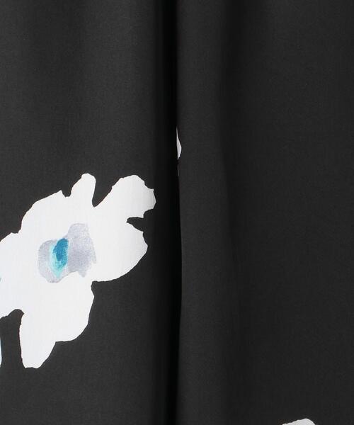 BEAUTY&YOUTH UNITED ARROWS(ビューティーアンドユースユナイテッドアローズ)の「BY フラワープリント イージーワイドパンツ(その他パンツ・レディース・ライトグレー/ブラック・SMALL/MEDIUM)」の22枚目の写真