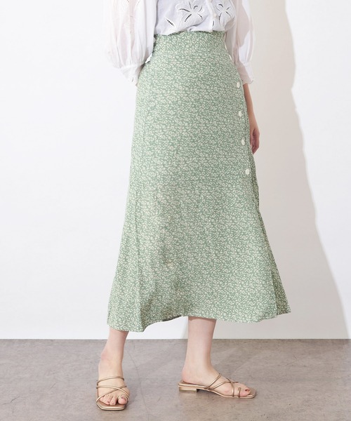 natural couture（ナチュラルクチュール）の「レトロ小花柄スリットスカート（スカート・レディース・ブラック/ピンク/グリーン・FREE）」の22枚目の写真