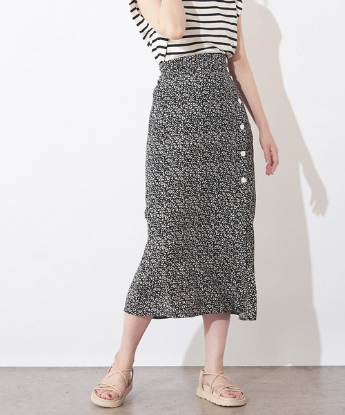 natural couture（ナチュラルクチュール）の「レトロ小花柄スリットスカート（スカート・レディース・ブラック/ピンク/グリーン・FREE）」の17枚目の写真